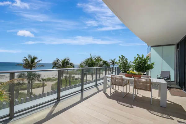 $17,500 | 1116 North Ocean Boulevard, Unit 303, Pompano Beach, FL 33062