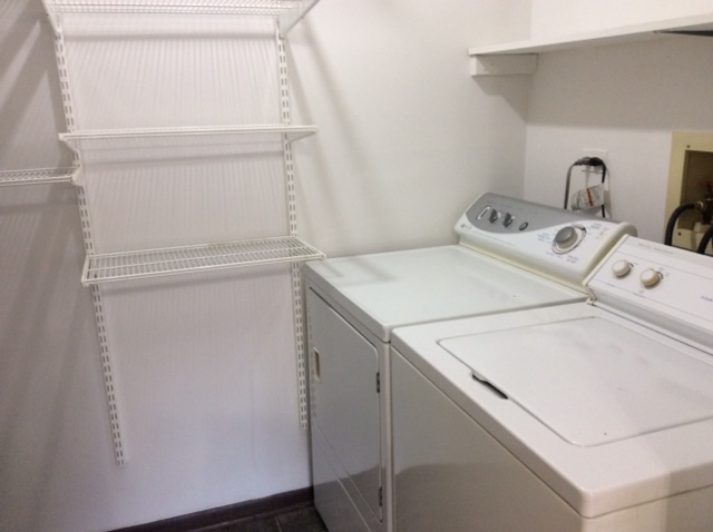 148 Innsbrook Drive Streamwood, IL 60107 - Photo 18 of 19 a utility room with dryer and washer
