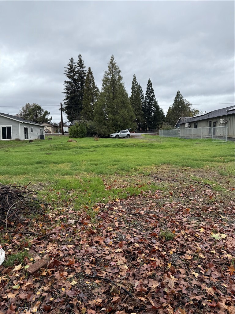 1492 Bille Road Paradise, CA 95969 - Photo 5 of 5 a view of outdoor space and yard