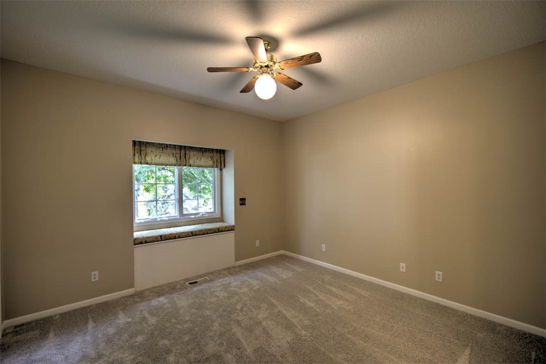 1198 Wedgewood Court Decatur, IL 62526 - Photo 22 of 40 Gallery Image 22