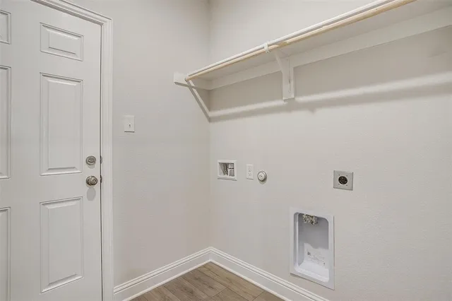 a view of a room with closet