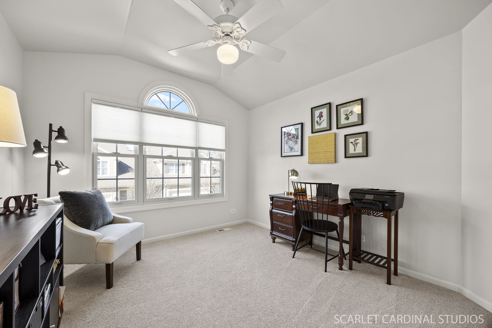 1907 Kingsbrook Court Wheaton, IL 60187 - Photo 18 of 29 a living room with furniture and a large window
