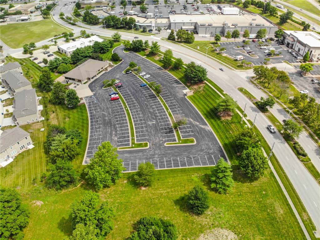 3620 Northeast Ralph Powell Road Lee's Summit, MO 64064 - Photo 7 of 8