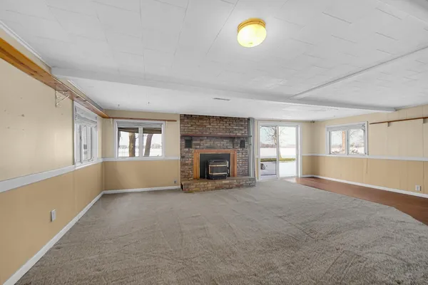 $275,000 | 3593 Lakeshore Drive, Bremen, IN 46506