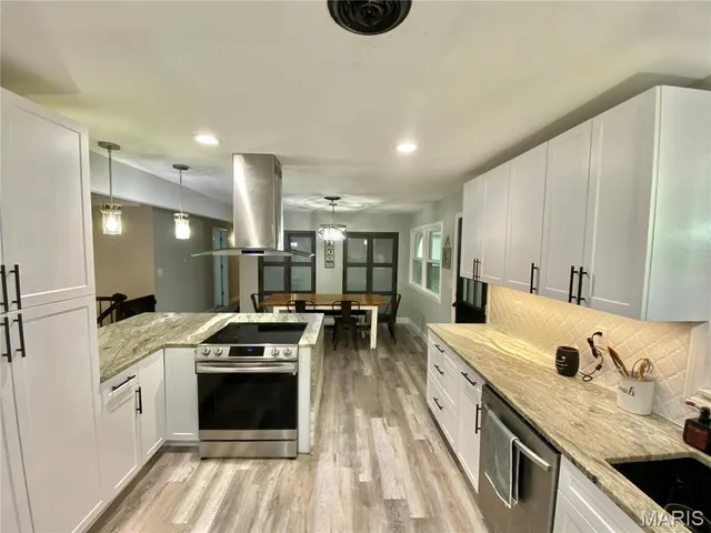 $389,900 | 115 Branch Drive, Edwardsville, IL 62025