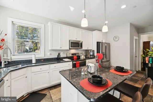 $699,900 | 5824 Allerdale Court, Hughesville, MD 20637