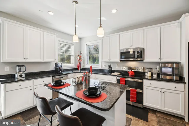 $699,900 | 5824 Allerdale Court, Hughesville, MD 20637