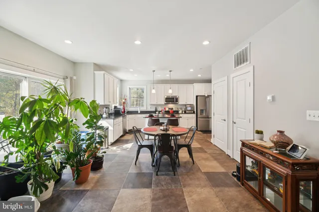 $699,900 | 5824 Allerdale Court, Hughesville, MD 20637