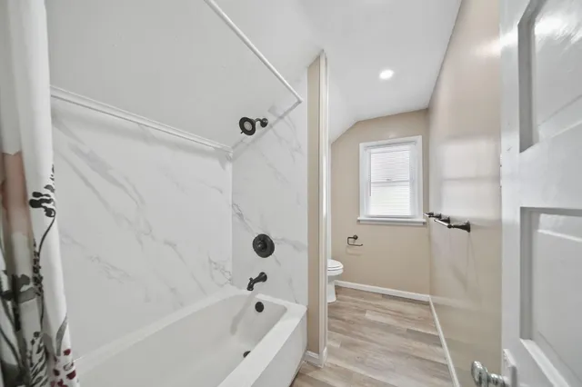 $169,900 | 407 South W Avenue, Jackson, MI 49201