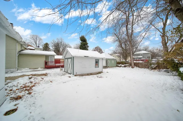 $169,900 | 407 South W Avenue, Jackson, MI 49201