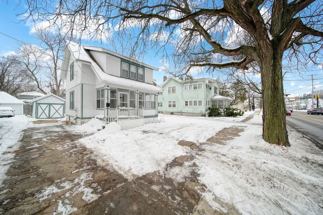 $169,900 | 407 South W Avenue, Jackson, MI 49201