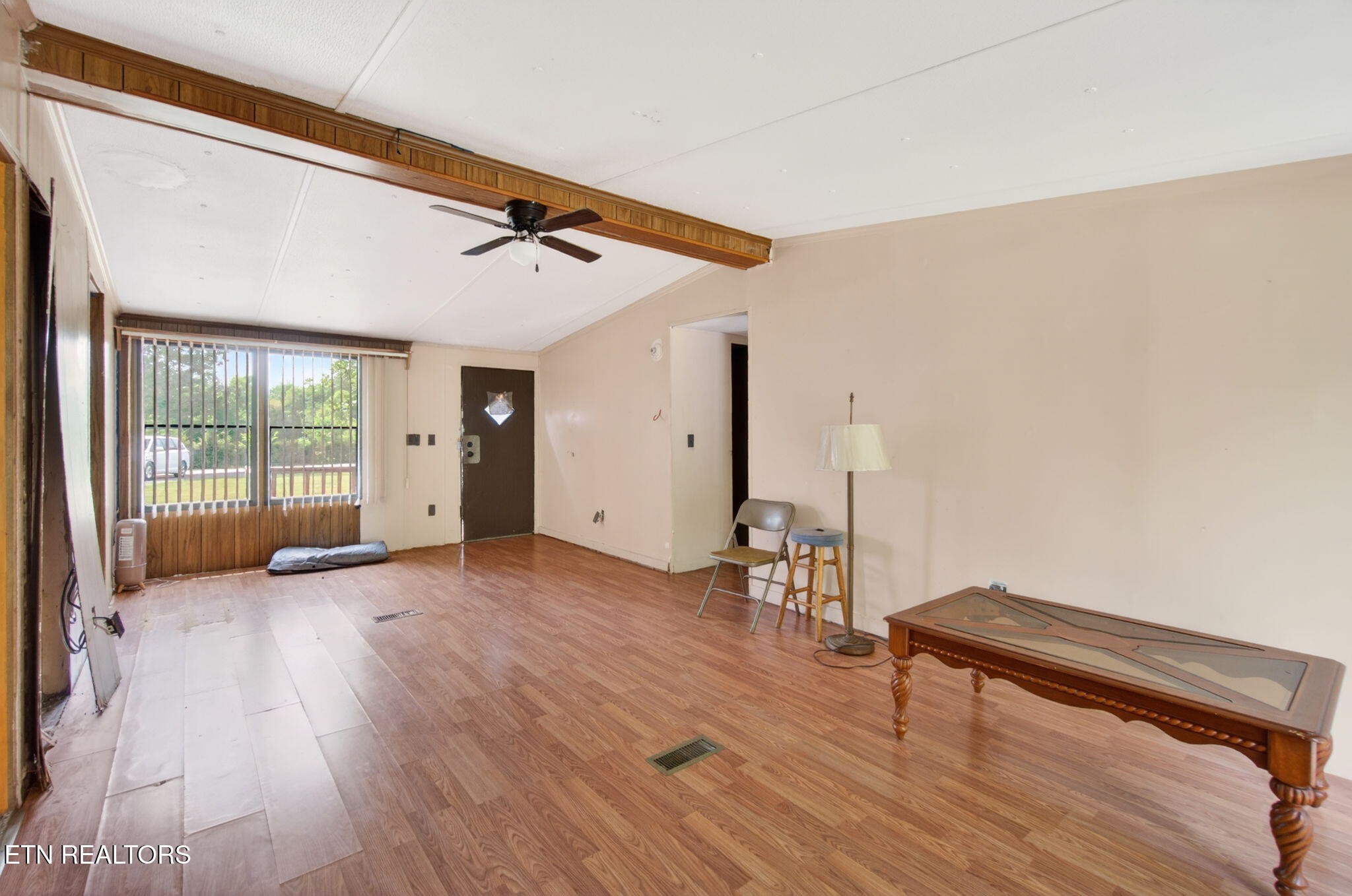 259 Freewill Ridge Road Gainesboro, TN 38562 - Photo 26 of 36 a view of empty room with wooden floor and fan