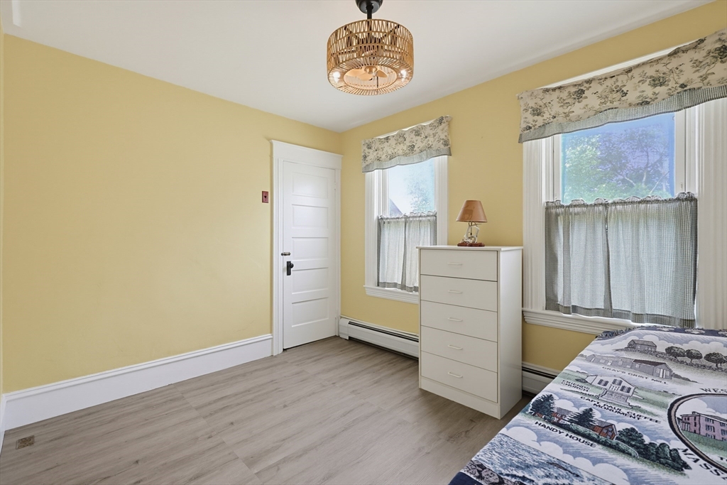 144 Horseneck Road Westport, MA 02790 - Photo 25 of 37