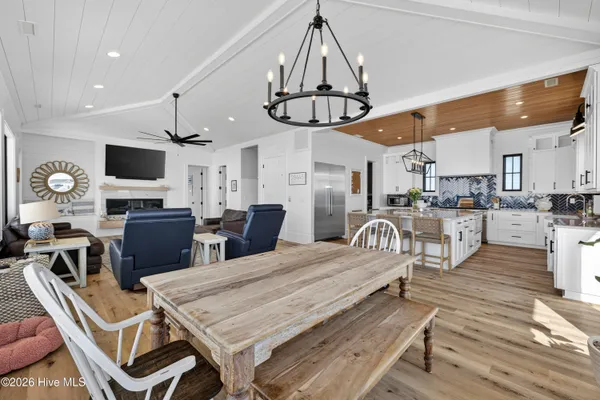 $2,825,000 | 1423 North Shore Drive, Surf City, NC 28445