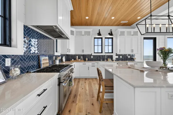 $2,825,000 | 1423 North Shore Drive, Surf City, NC 28445