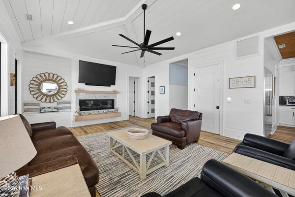 $2,825,000 | 1423 North Shore Drive, Surf City, NC 28445