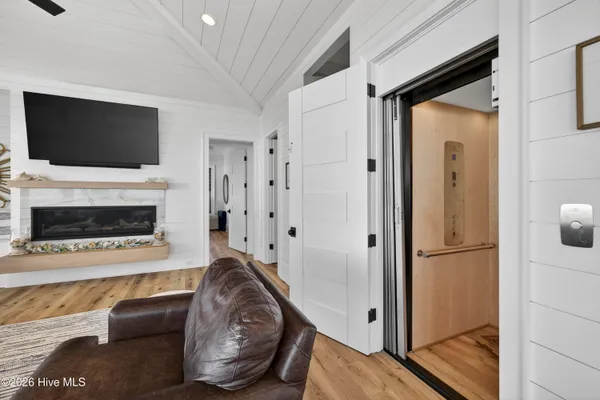 $2,825,000 | 1423 North Shore Drive, Surf City, NC 28445