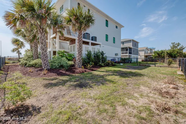 $2,825,000 | 1423 North Shore Drive, Surf City, NC 28445