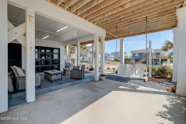 $2,825,000 | 1423 North Shore Drive, Surf City, NC 28445