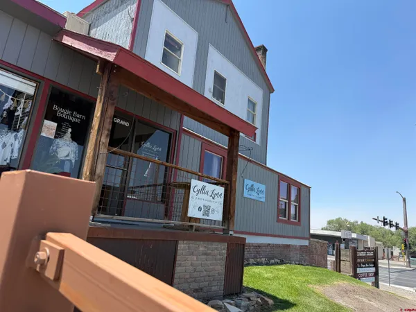 $900 | 8 South Grand Avenue, Unit 8, Montrose, CO 81401