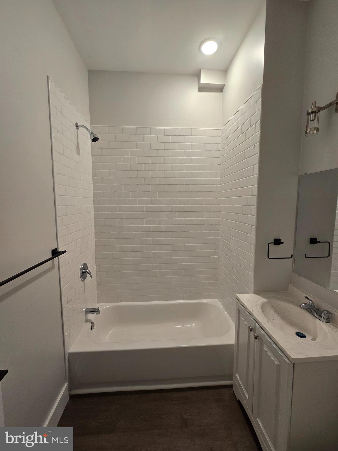 1321 West Wingohocking Street, Unit 1 Philadelphia, PA 19140 - Photo 16 of 19 a bathroom with a bathtub and a sink