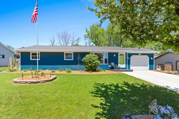 $270,000 | 252 Garden View Lane, Denmark, WI 54208