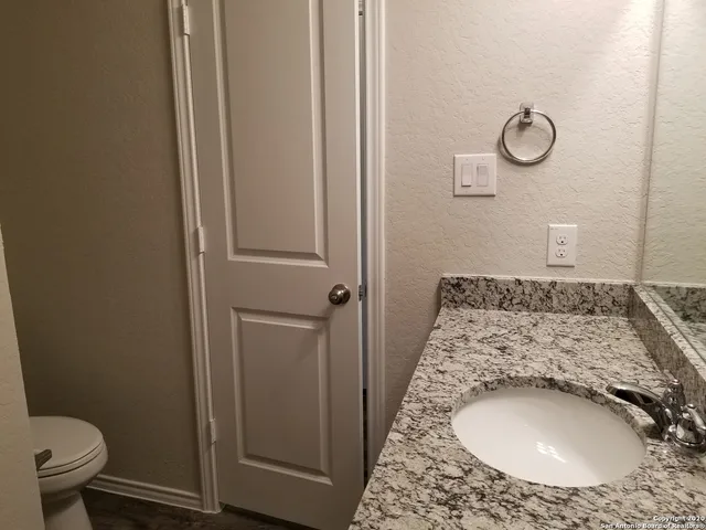 $1,850 | 10403 Midsummer Meadow, Converse, TX 78109