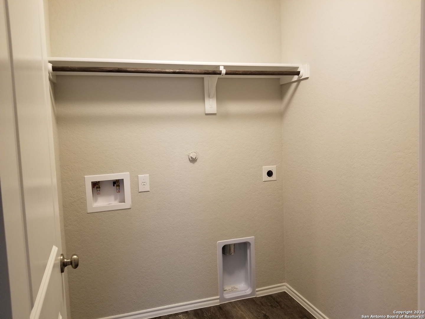 10403 Midsummer Meadow Converse, TX 78109 - Photo 18 of 25