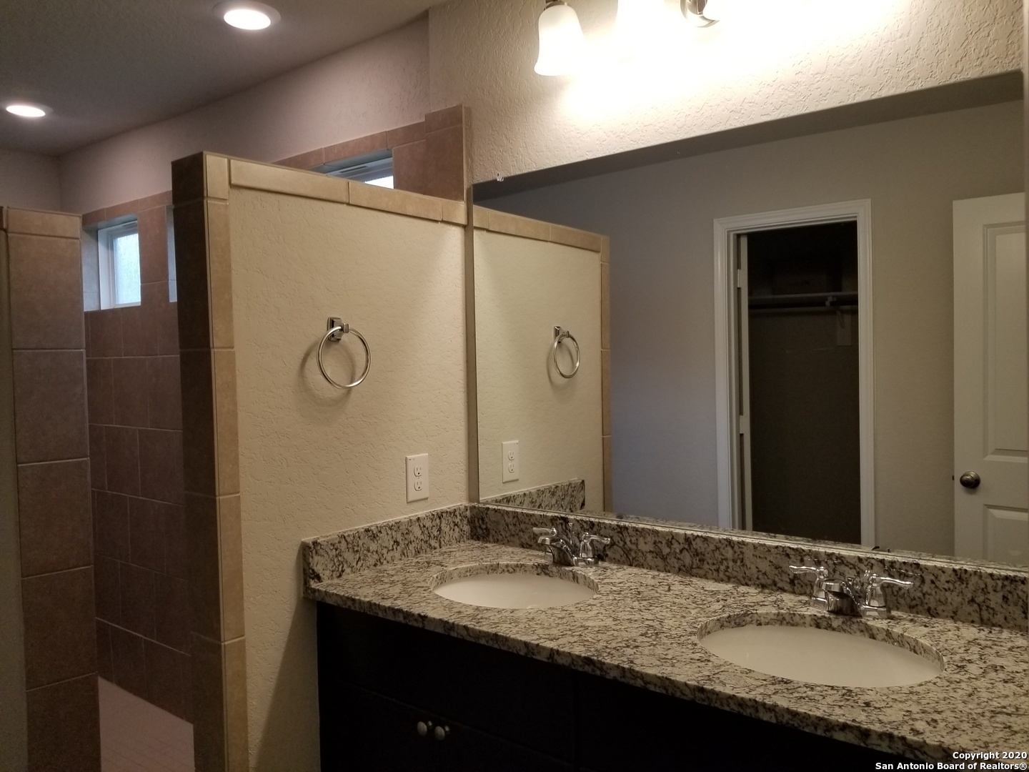 10403 Midsummer Meadow Converse, TX 78109 - Photo 20 of 25