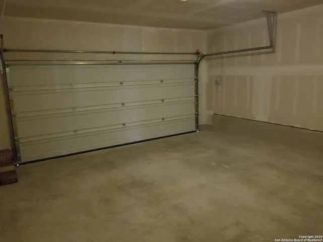 $1,850 | 10403 Midsummer Meadow, Converse, TX 78109