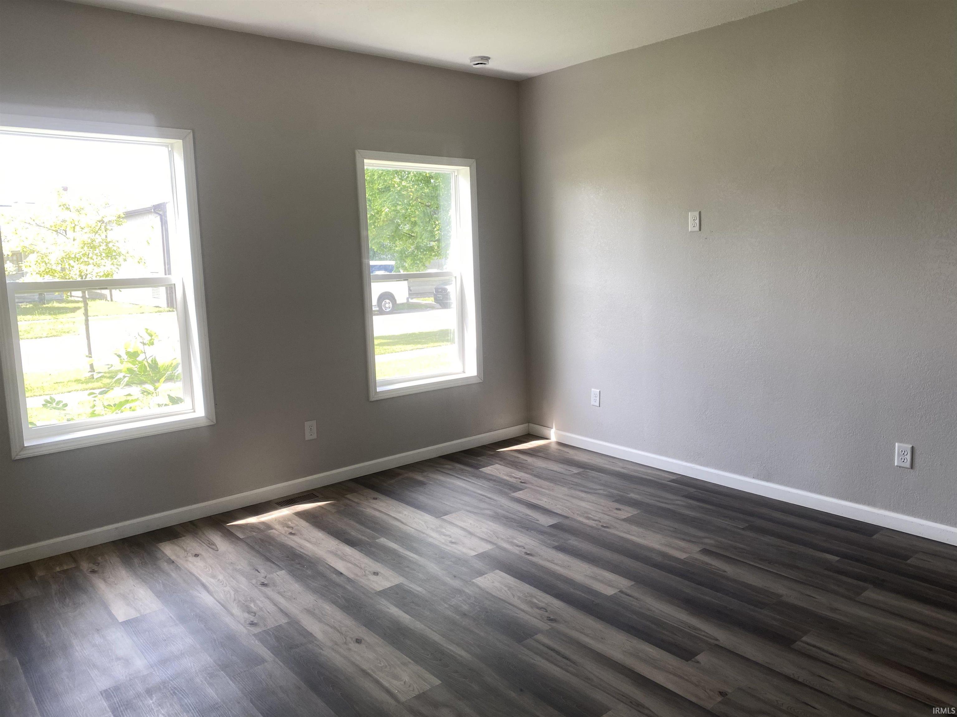304 West High Street Portland, IN 47371 - Photo 4 of 18