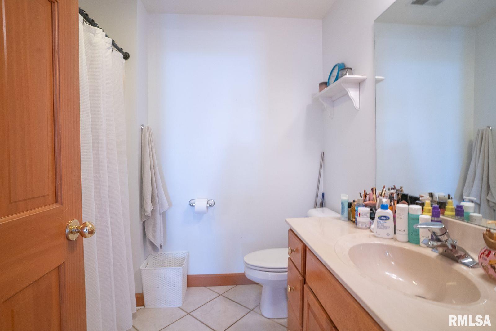 7521 Southport Lane Springfield, IL 62711 - Photo 14 of 27