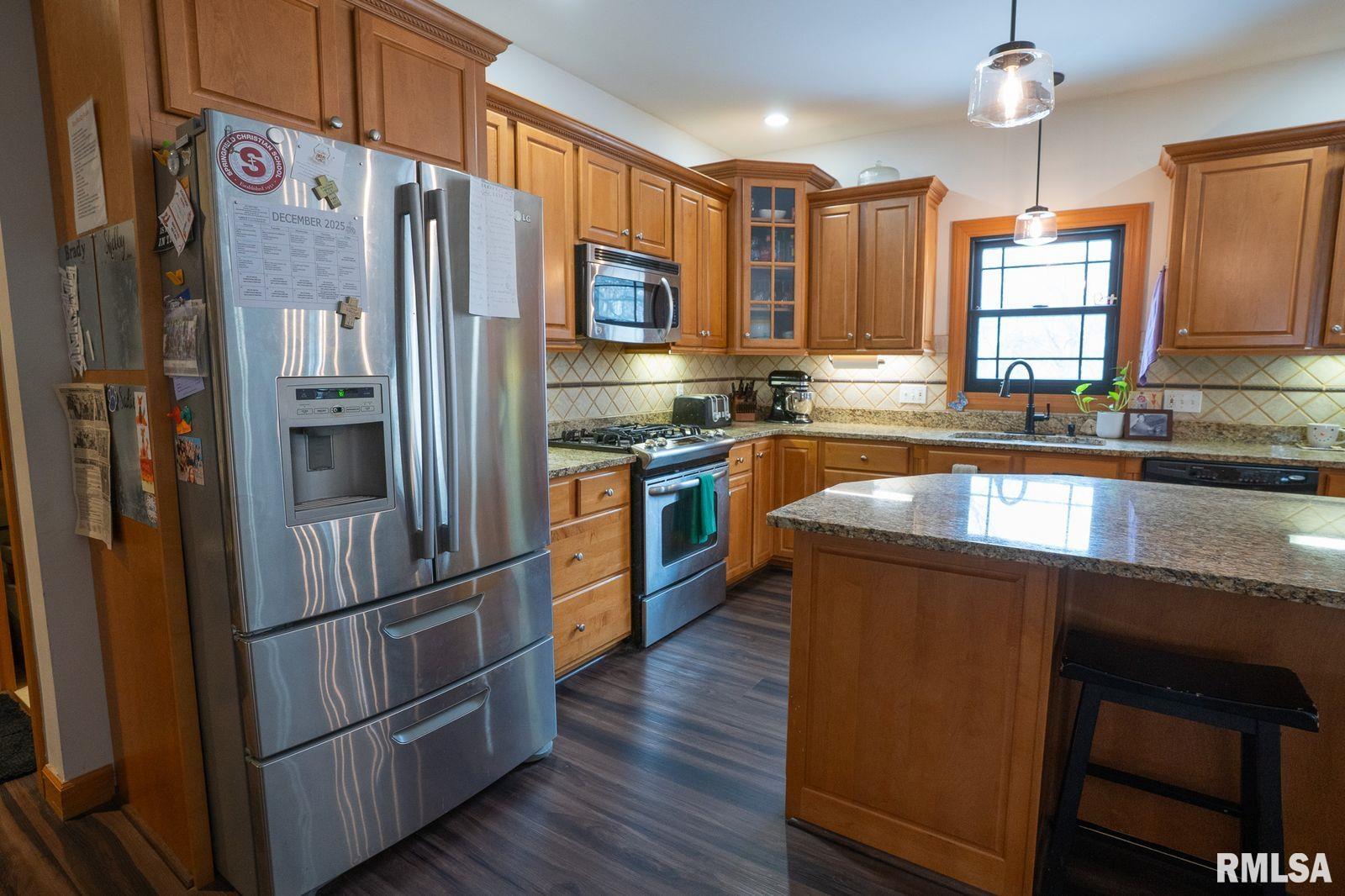 7521 Southport Lane Springfield, IL 62711 - Photo 5 of 27
