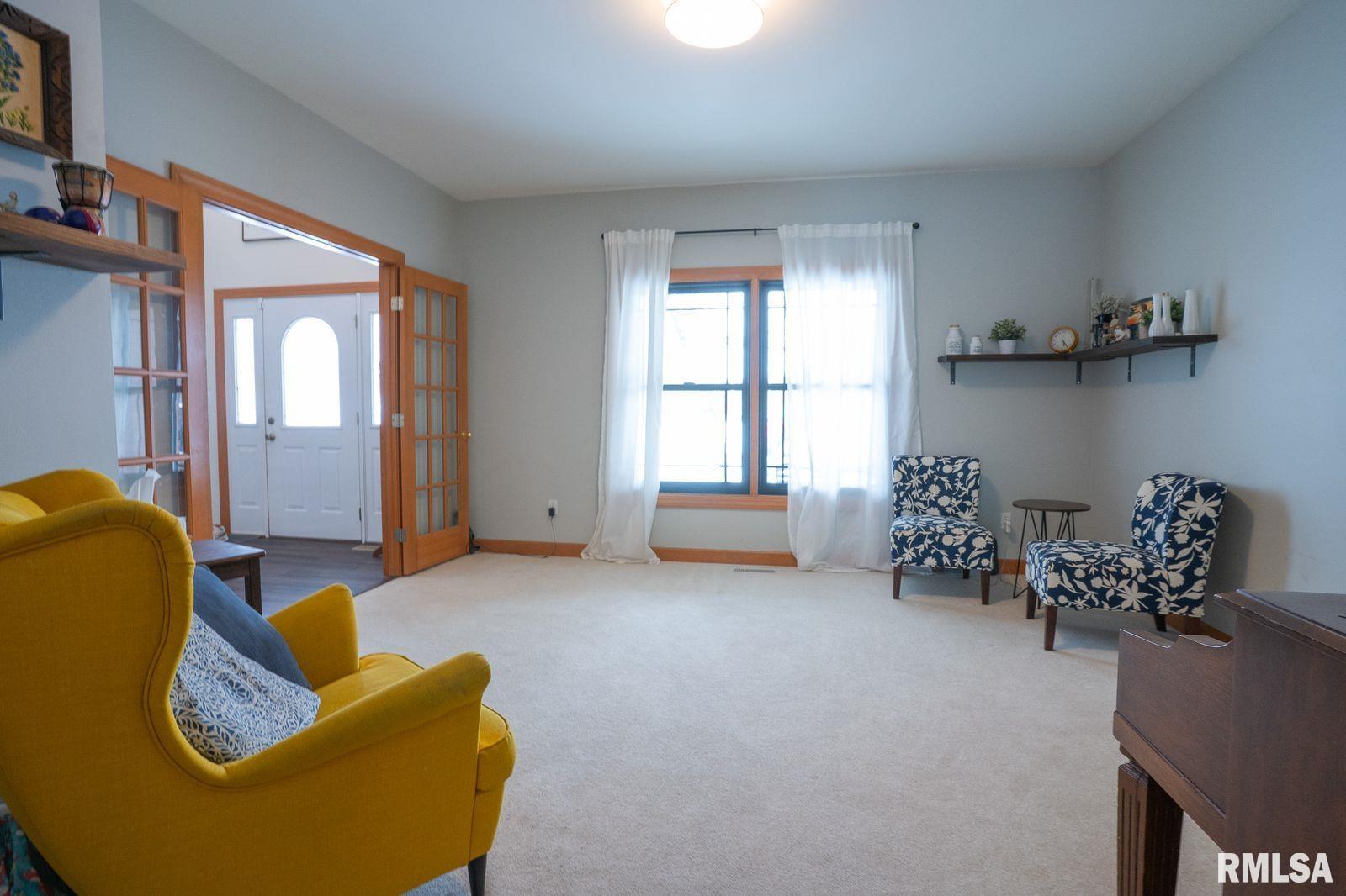 7521 Southport Lane Springfield, IL 62711 - Photo 9 of 27