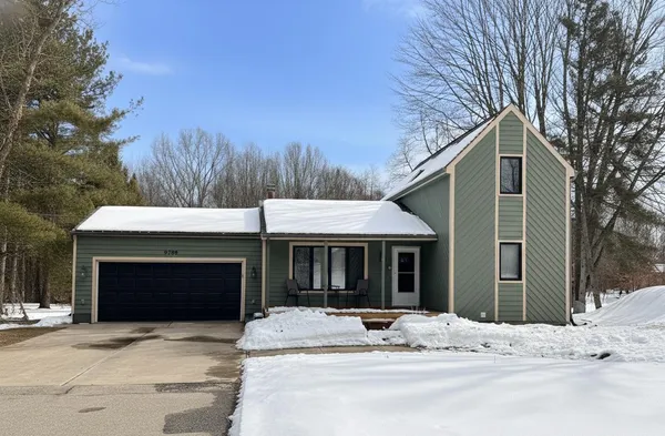 $320,000 | 8368 West Q Avenue, Mattawan, MI 49071