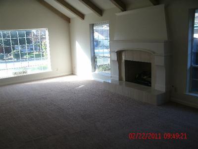 1478 West Flora Avenue Reedley, CA 93654 - Photo 4 of 23 Gallery Image 4