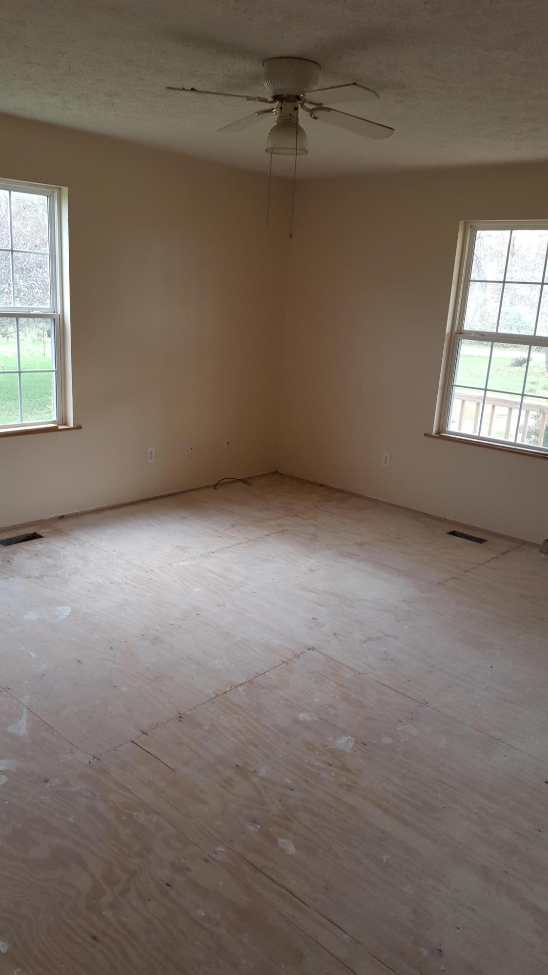 2101 Cave Springs Road Tazewell, TN 37879 - Photo 17 of 38 20151105_115315