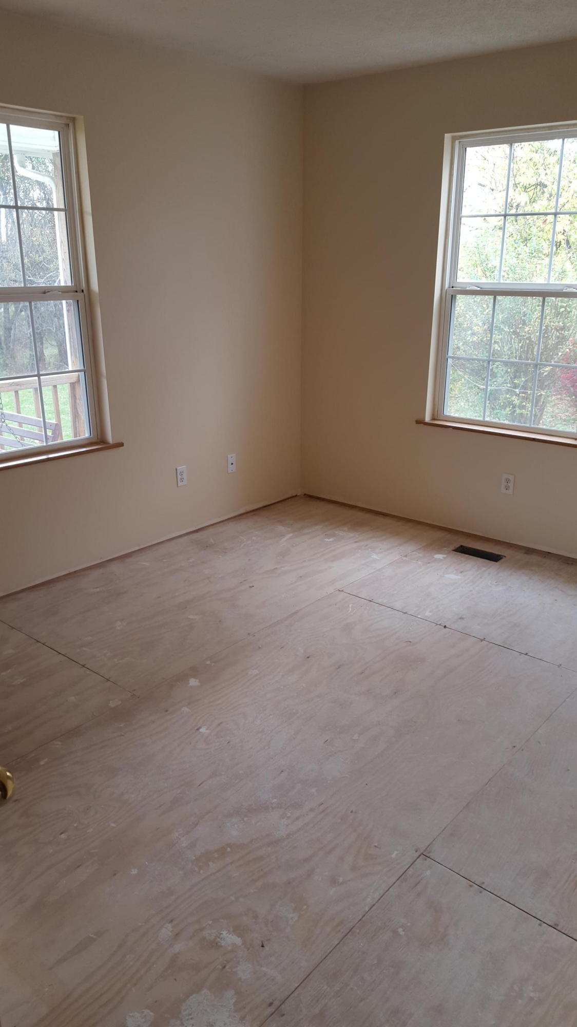 2101 Cave Springs Road Tazewell, TN 37879 - Photo 18 of 38 20151105_115338