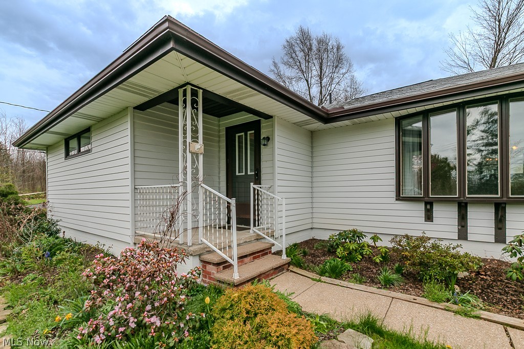 11570 Girdled Road Painesville, OH 44077 - Photo 1 of 38