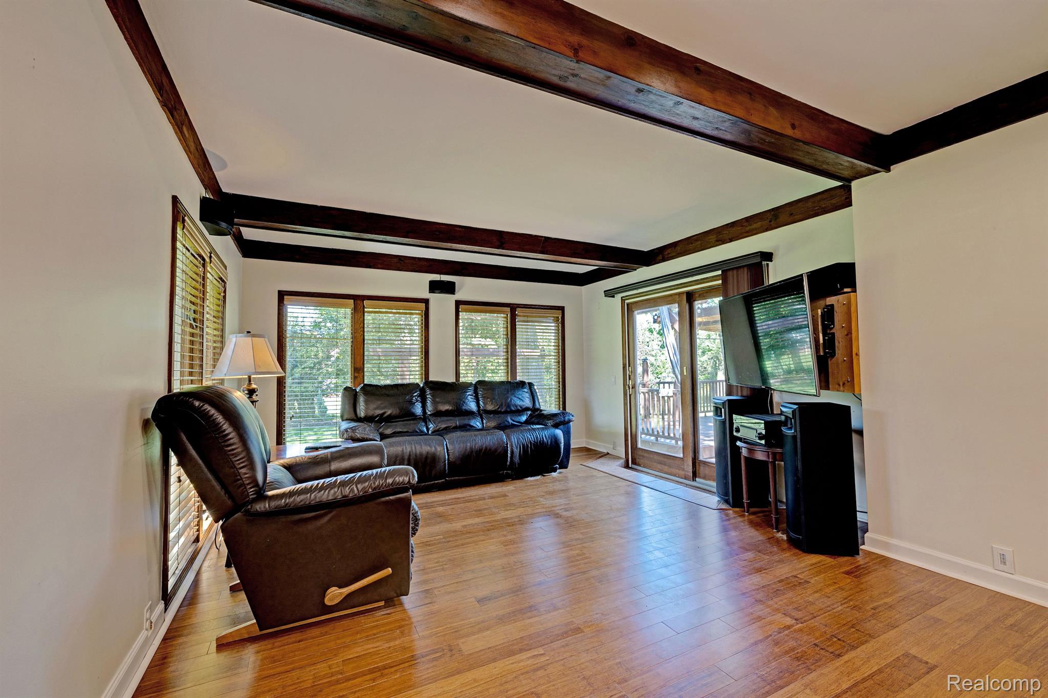 2354 Blockton Road Rochester, MI 48306 - Photo 19 of 73 Gallery Image 19