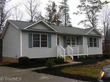 134 Oak Ridge Terrace Mount Airy, NC 27030 - Photo 1 of 4 Exterior Front.