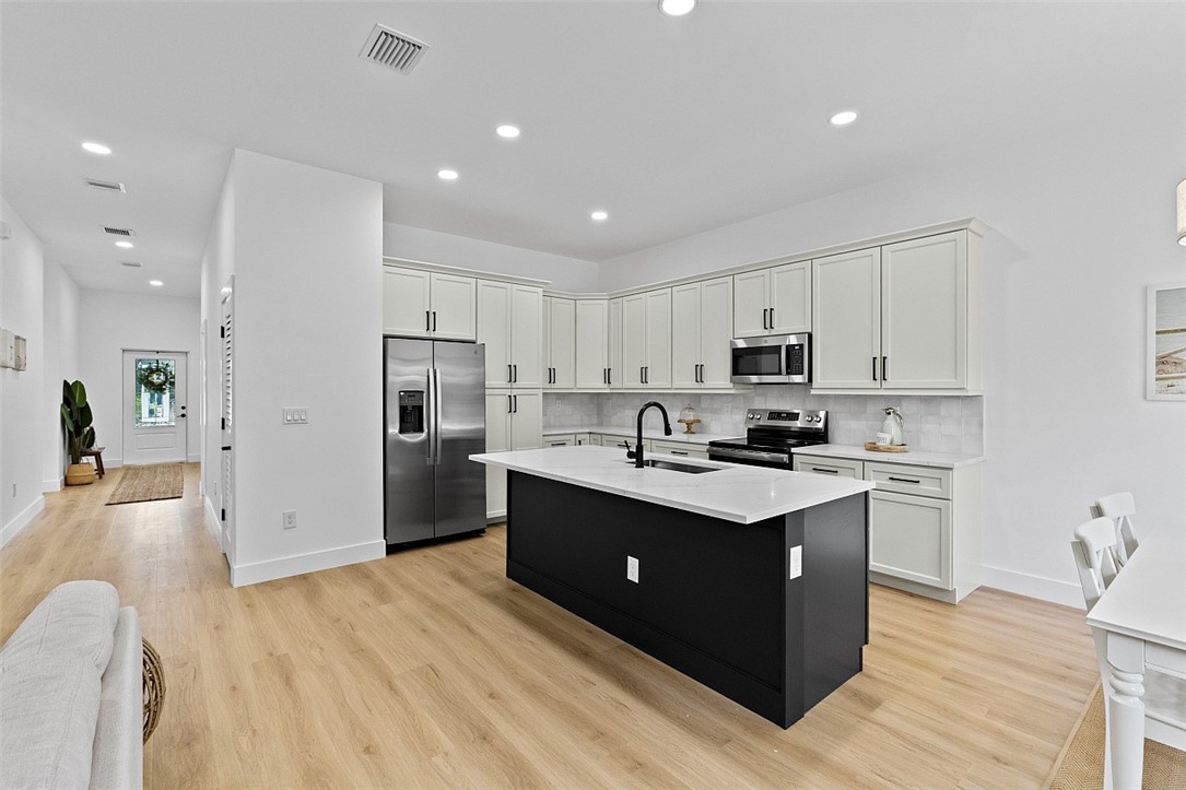 9595 79th Street Vero Beach, FL 32967 - Photo 16 of 36