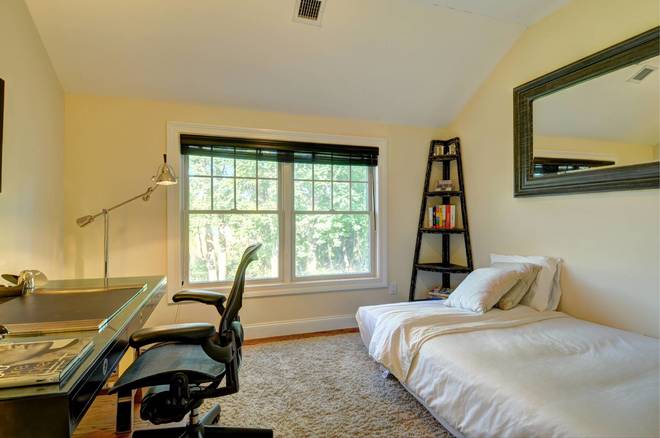 121 Pantigo Road East Hampton, NY 11937 - Photo 14 of 23 Gallery Image 14