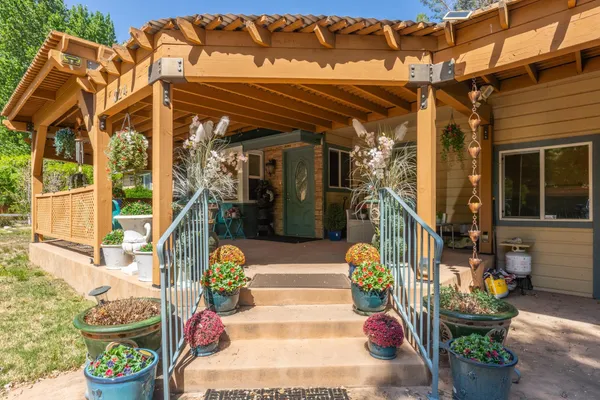 $799,000 | 324 McLaren Lane, Bishop, CA 93514