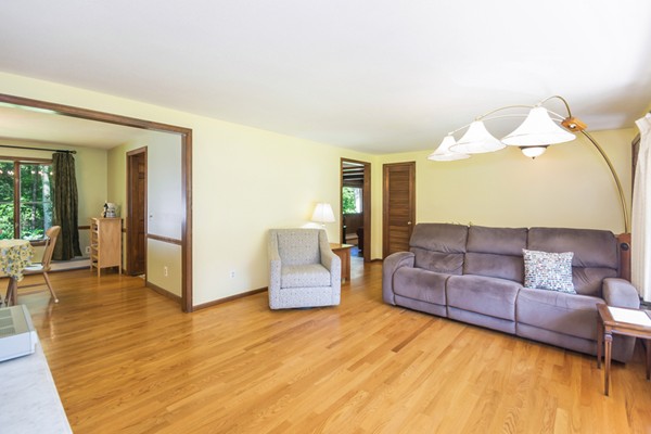 5 Anvill Road Wilbraham, MA 01095 - Photo 6 of 24 Gallery Image 6