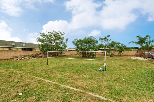 $599,000 | 1516 West Stoneridge Court, Ontario, CA 91762