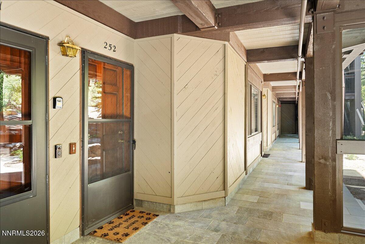 333 Ski Way, Unit 252 Incline Village, NV 89451 - Photo 5 of 34 04-333 Ski Way Incline Village NV 89541