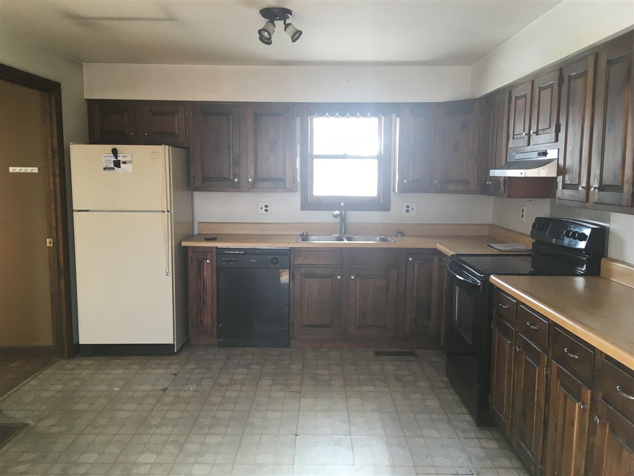 122 Rousseau Road Royalton, VT 05068 - Photo 6 of 17