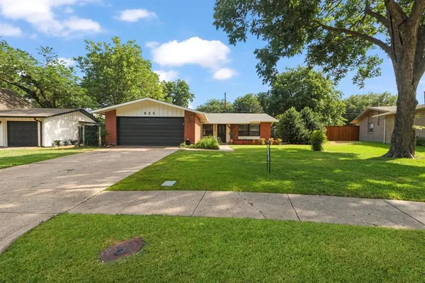 $449,000 | 825 Brentwood Lane, Richardson, TX 75080
