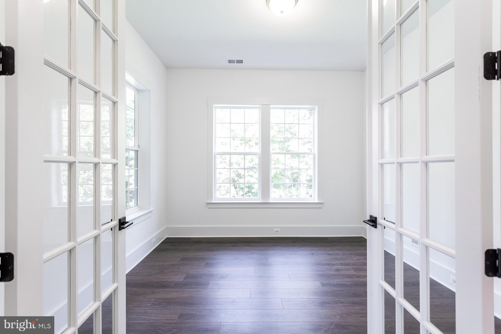 233 Rustic Wood Drive Gettysburg, PA 17325 - Photo 2 of 6